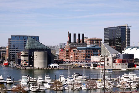 Baltimore_Inner_Harbor_1_full