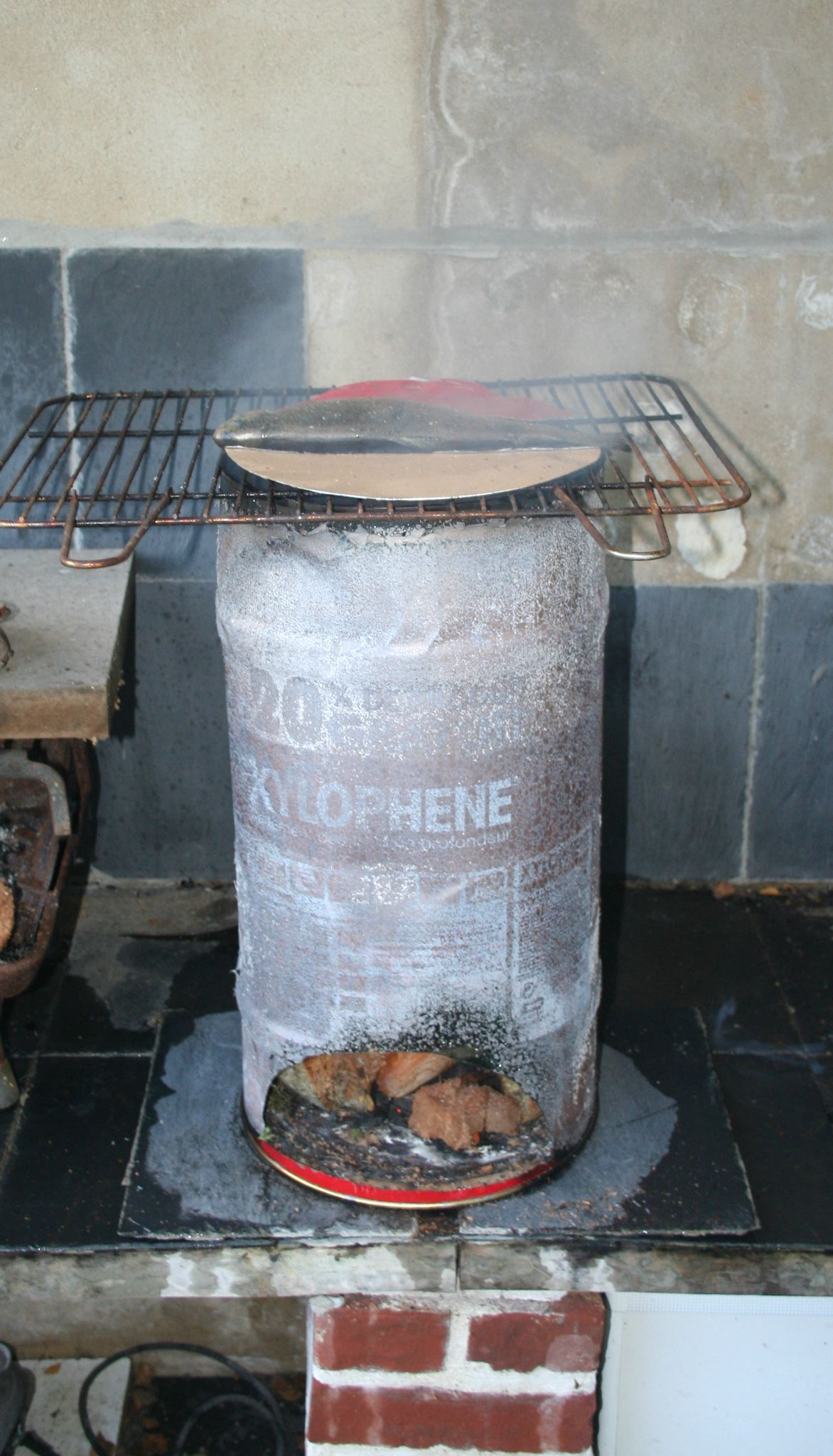 Fabrication d'un fumoir à chaud - amafacon