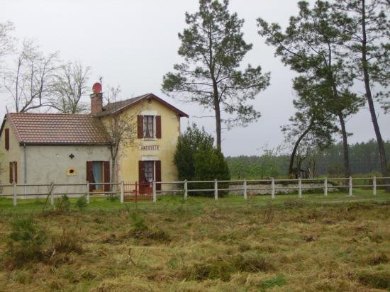 29613943lb-31-halte-d-angoulin-jpg
