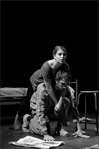 sucre-d-orge-troupe_en_bois-theatra-juliette-delvienne-03