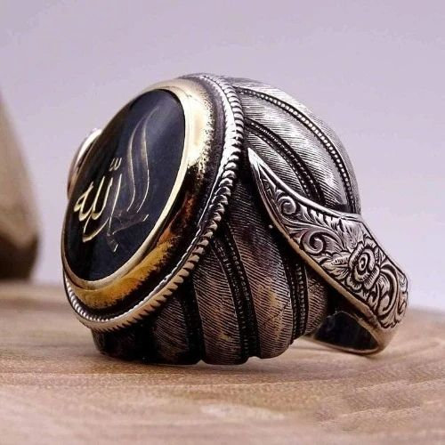 Bague magique pour attirer la chance, rituel pour gagner au jeux de hasard