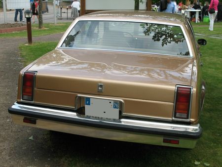 OldmobileOmegaSedan1981ar