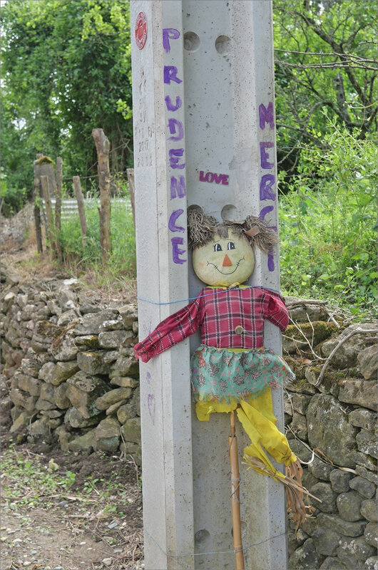 Route prudence Coutant mannequin sorcière 120520 2