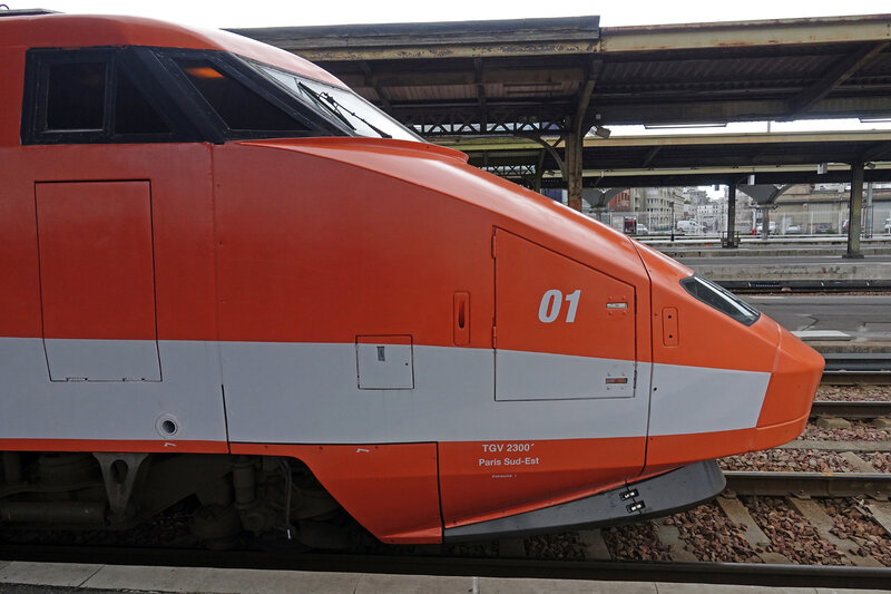 TGV 01