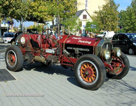 American La France red baron speedster de 1916 (Rallye de france 2011) 01