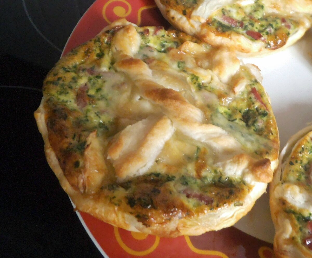 Download Tarte Aux Épinards, Faisselle De Chèvre &amp; Bacon 🥬🥓 PNG