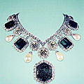 Collier d'émeraudes, perles et diamants ayant appartenu à la famille impériale d'iran