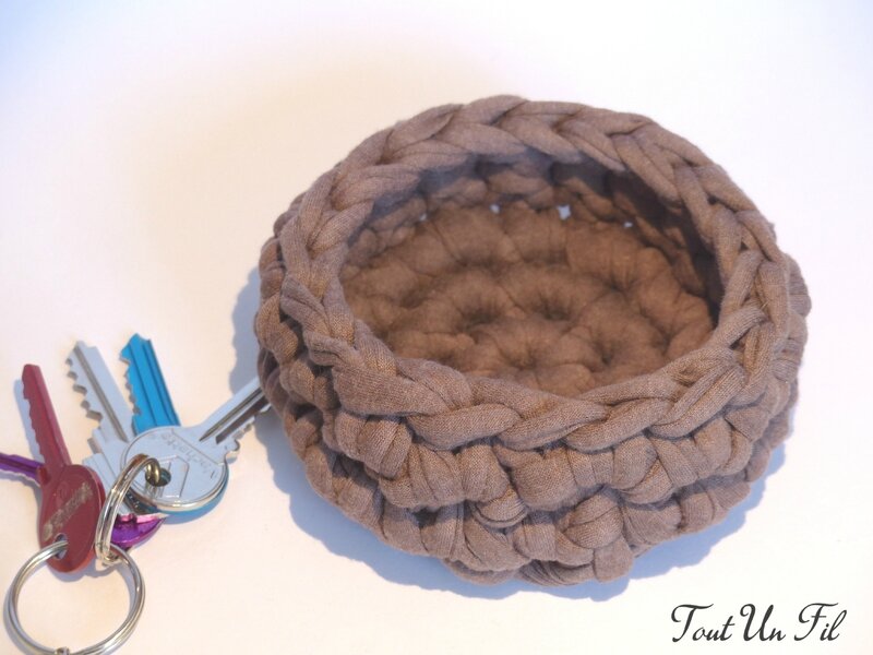 Panier vide-poche Trapilho Crochet T2 01