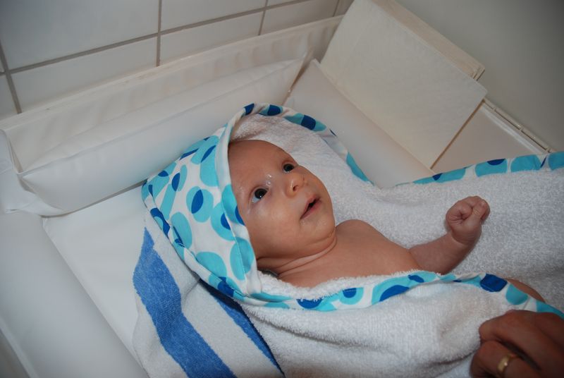 La Sortie De Bain Avec Le Bebe Le Petit Monde D Elea