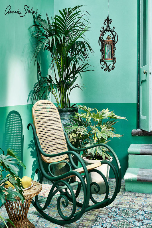 FEAT-IMAGE-Havana-Conservatory-Chalk-Paint-in-Provence-Florence-Amsterdam-Green-900x1350