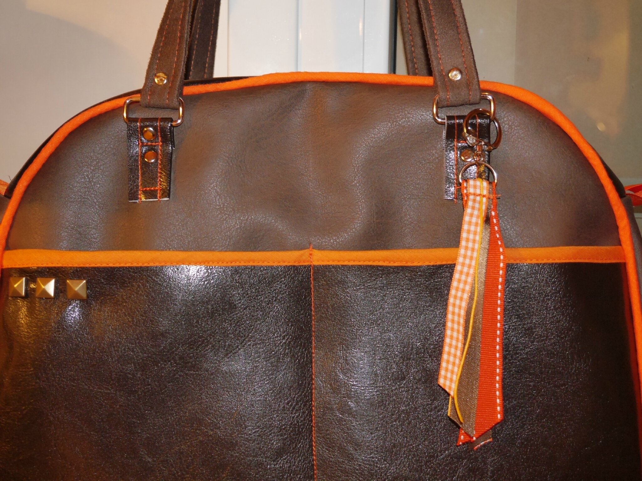 sac bowling converse