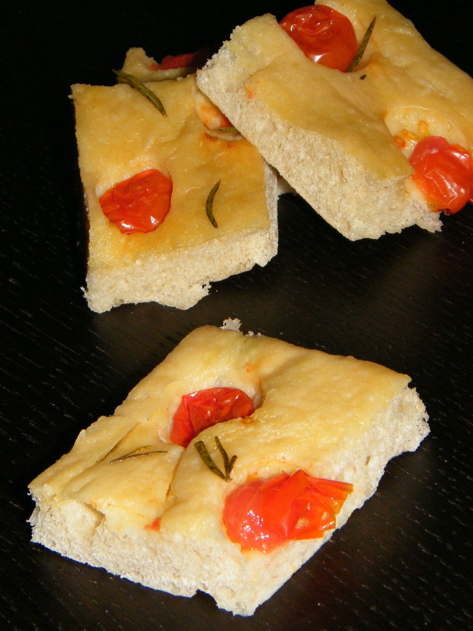 Foccacia aux tomates (super moelleuse) - Quand super maman cuisine...