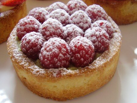 tartelettes_pistache_framboises_et_passion_fraises_005