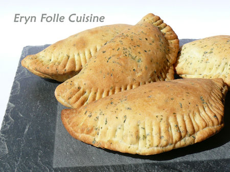 chaussons_crousti_moelleux_basilic_chevre_abricot4
