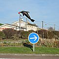 Saint-André-de-Cubzac, rond-point dauphin