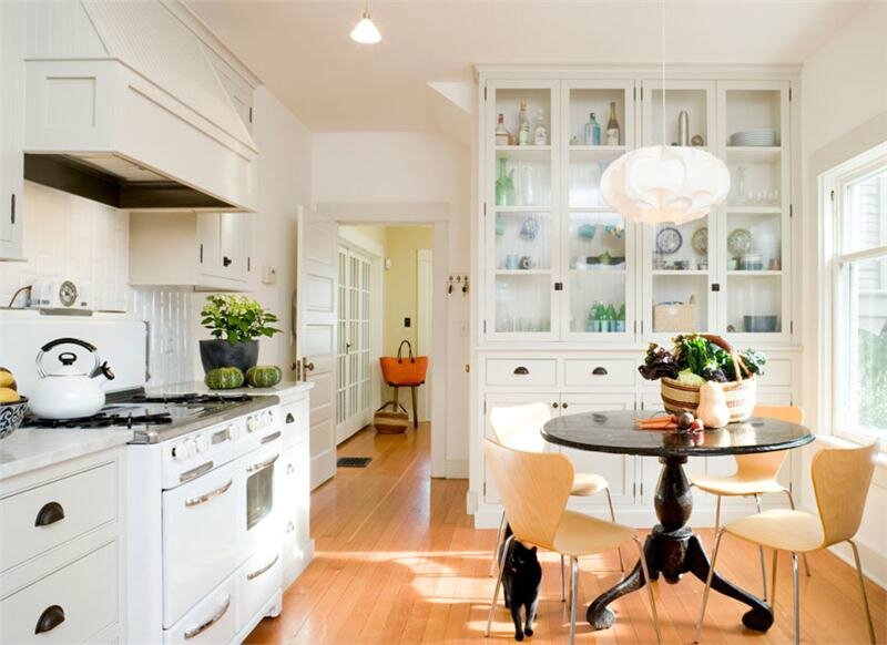 transitional-eclectic-casual-kitchen-800