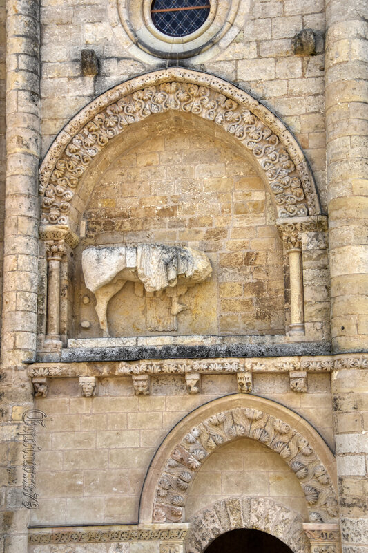 Histoire du Poitou - L’église Saint-Pierre d’Airvault (3)