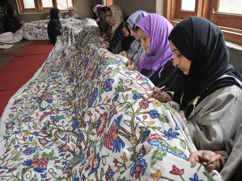 handicraft-hindustan-december-embroidery-srinagar-kashmiri-wednesday_3b092c1e-9e73-11e5-98be-8e4b0fa67469