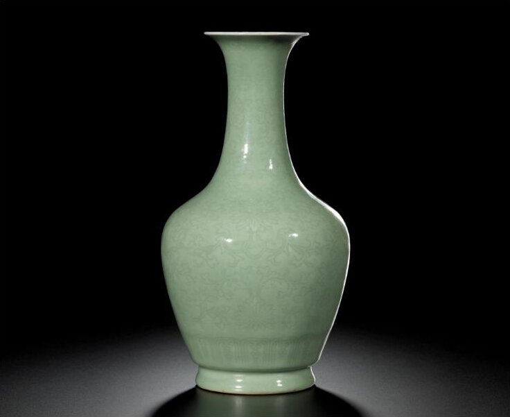 An incised celadon-glazed ovoid bottle vase, Qing dynasty, Daoguang period, Shende Tang mark