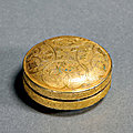 A small gold 'floral' box and cover, tang dynasty (618-907)