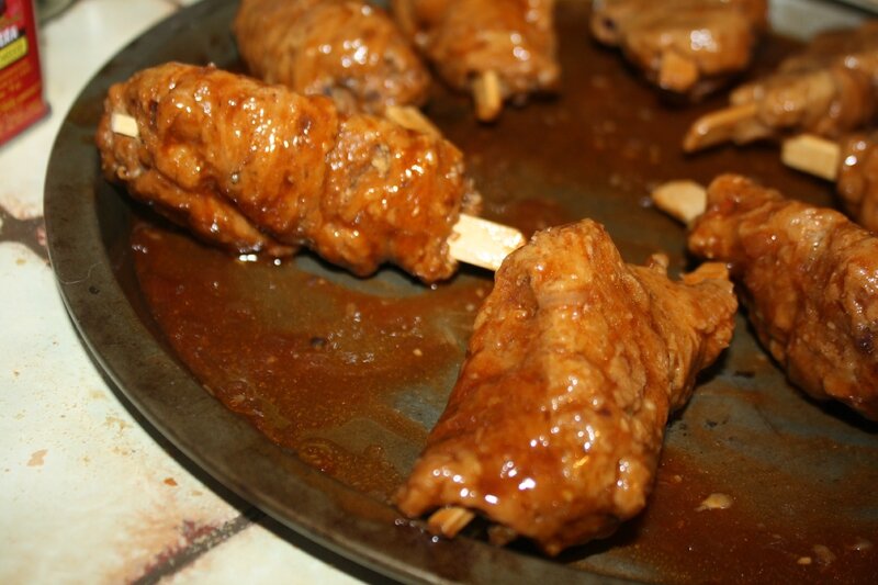 pilons de seitan façon "poulet" dans une marinade sauce barbecue Mimi