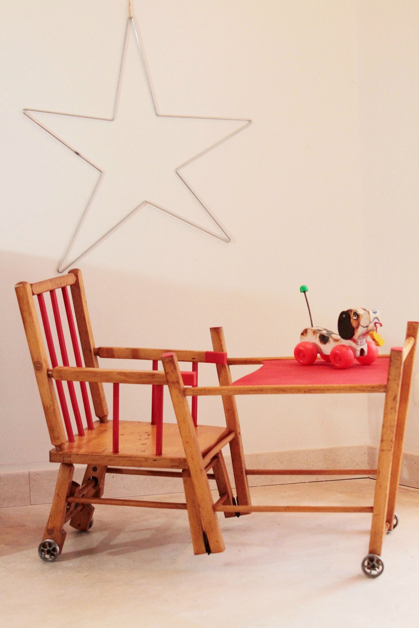  Table Et Chaise Pour Tout Petit  F Wall Decoration