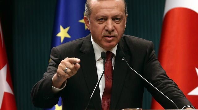 le-president-turc-tayyip-erdogan-lors-d-une-conference-de-presse-a-ankara-le-9-septembre-2015_5414695