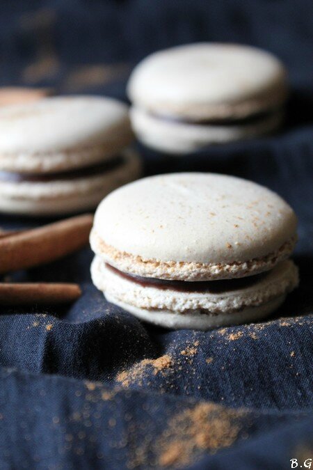 Macarons chocolat cannelle -bouilles gourmandes
