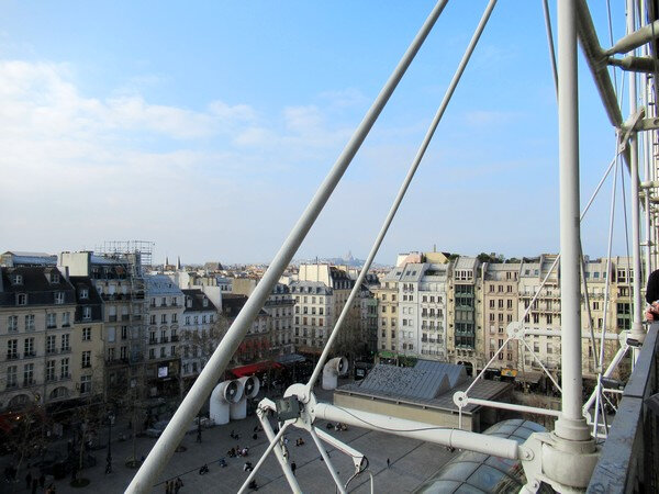 20190323 Beaubourg vue sur la place Georges Pompidou 01