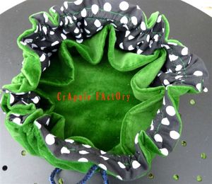 bourse_velours_vert_int_pois1_copie