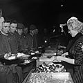 1954-02-18-korea-2nd_division-lunch_with_jeanOdoul_by_walt_durrell-2