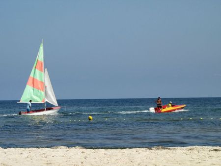 2011-Tunisie-bateaux