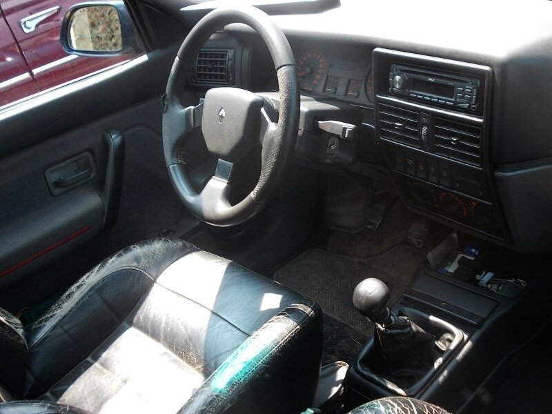 Renault1916Sint