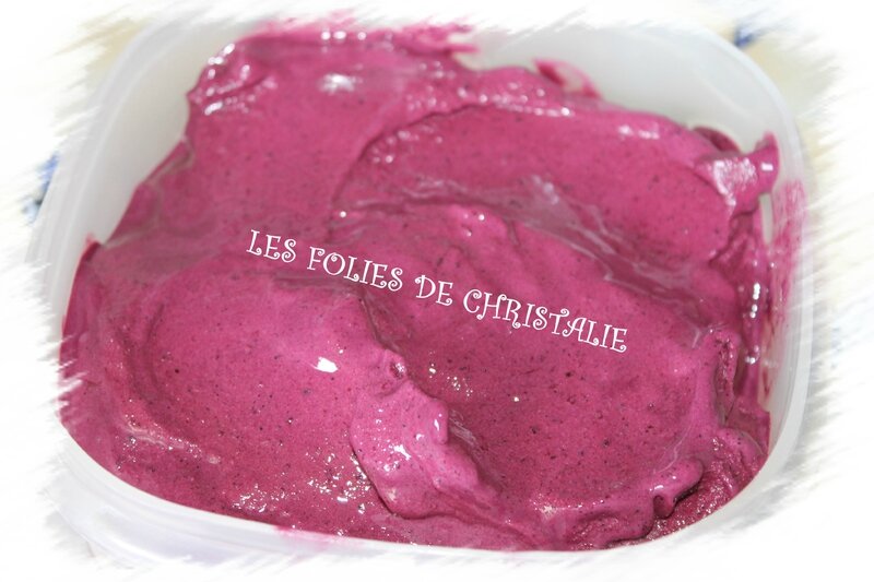 Glace cassis 2