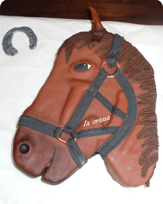 Gateau Tete De Cheval Horse Head Cake Mes Petits Gateaux Rigolos