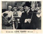 Love_Happy-affiche-lobby_card-USA-MovieStill-1-3