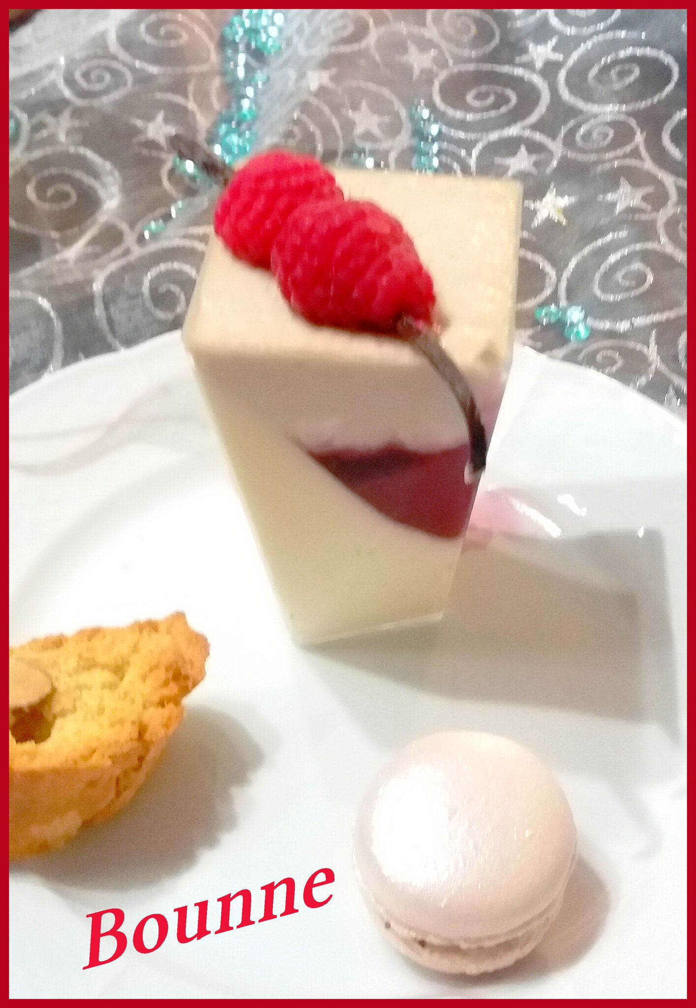 Panna Cotta Framboises Penchee Passion Sucree