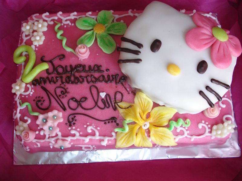  G teau  Hello  Kitty  CupcakesParty  Marseille