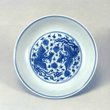 Blue-and-White Dish with Paired Phoenixes Design, Ming Dynasty, Chenghua Mark and Period, (1465-1487), d.18.6cm. Gift of SUMITOMO Group, the ATAKA Collection. Acc. No. 10856. The Museum of Oriental Ceramics, Osaka. © 2009 The Museum of Oriental Ceramics, O
