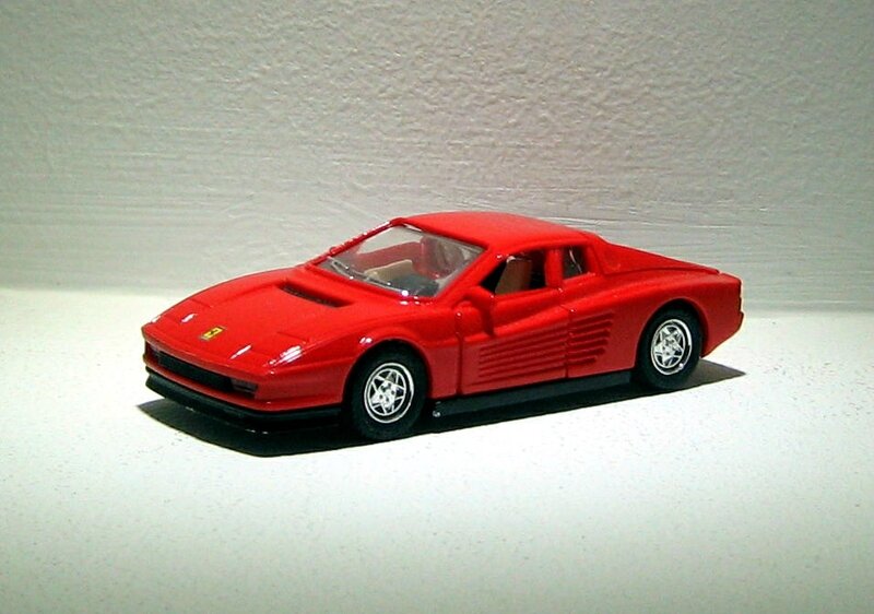 Ferrari testarossa (Deluxe) Majorette 01