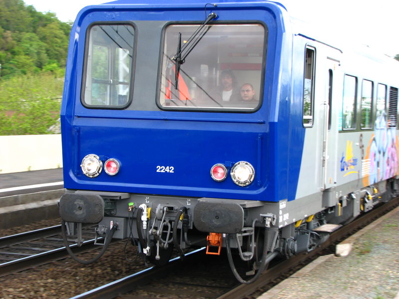 X 2242 rénové bleu TER