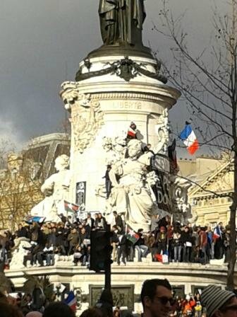 20150111_republique avv2