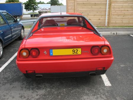FerrariMondialTar