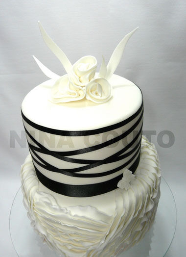 Gâteau Noir et Blanc en pâte à sucre - Atelier des Gourmandises
