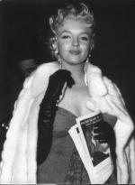 mm_dress-moore_red-1956-02-08-middle_of_the_night-2