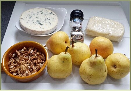 tarte poires, noix et fourme d'ambert1 tarte poires, noix et fourme d'ambert1