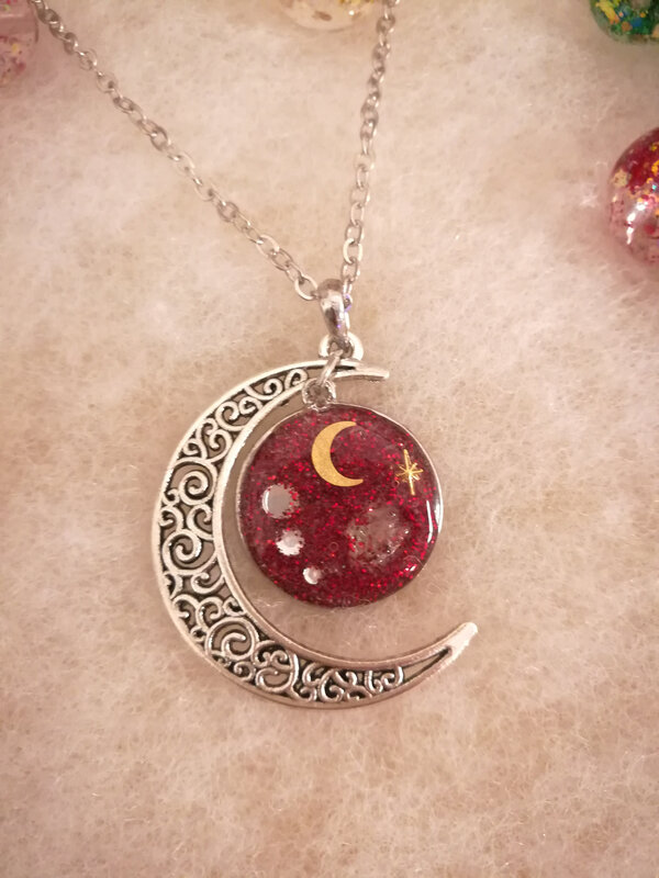 Collier lune CYBELE 2