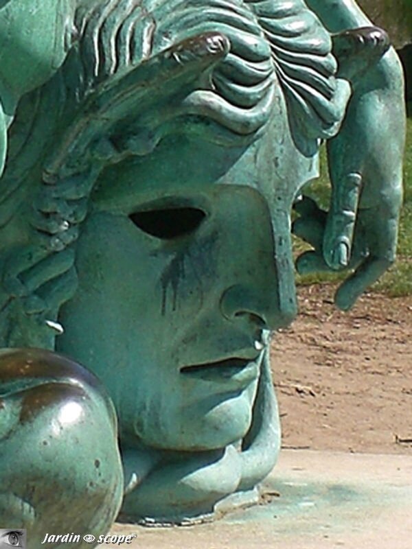 Léonard de Vinci (statue rive droite de la Loire)