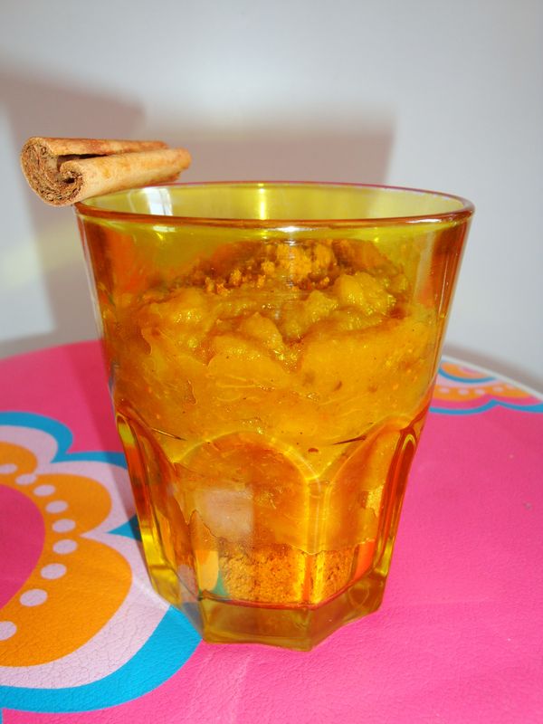 Compote pommes figues sur lit de spéculoos Les délices de Lou...