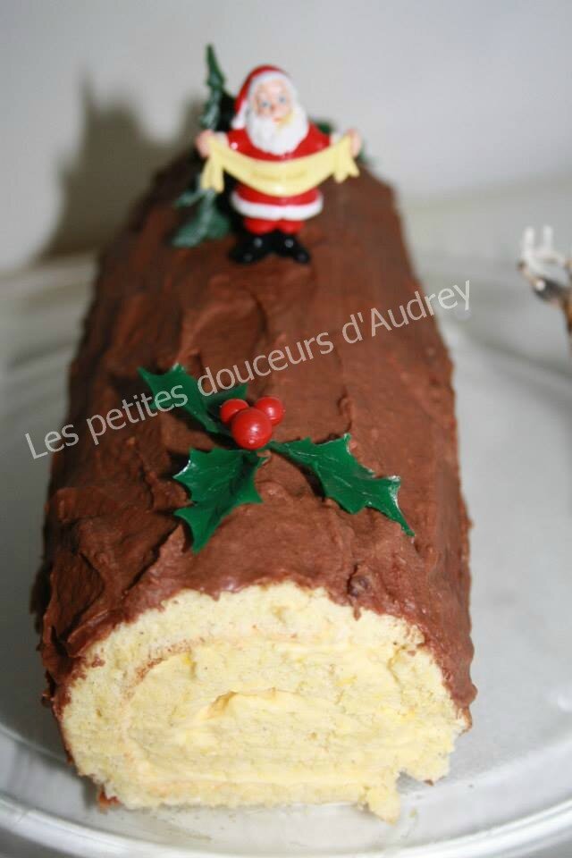 Bûche De Noël Crème Au Beurre Vanille Et Chocolat Les